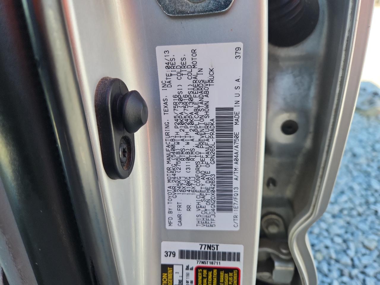 Toyota Tacoma Double Cab Prerunner Image 12