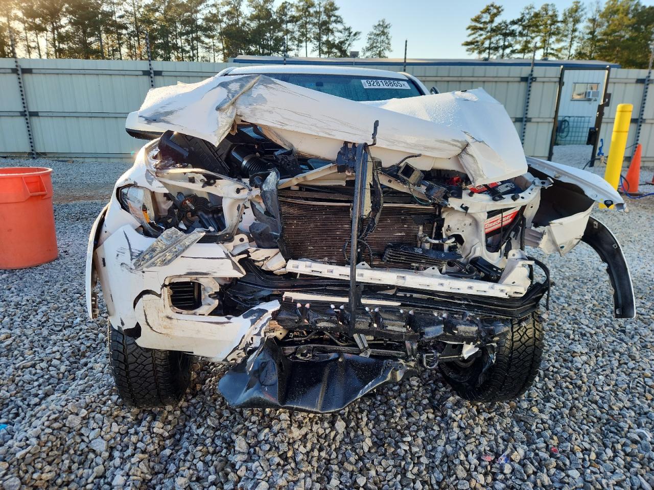 Toyota Tacoma Double Cab Image 12