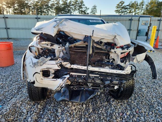 Toyota Tacoma Double Cab Image 12