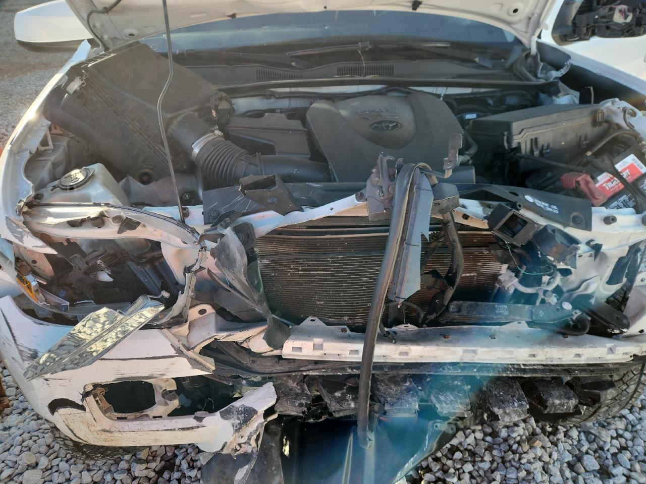 Toyota Tacoma Double Cab Image 6