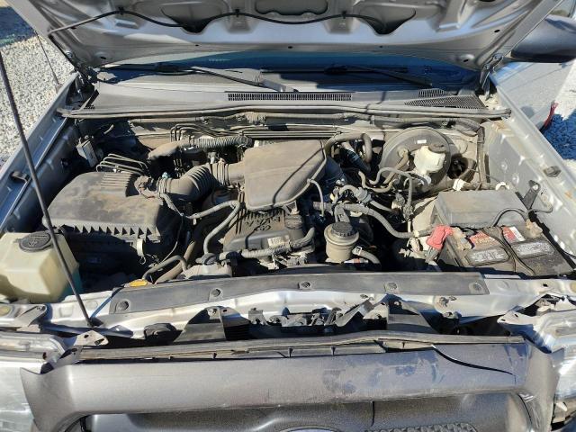 Toyota Tacoma Access Cab Image 4