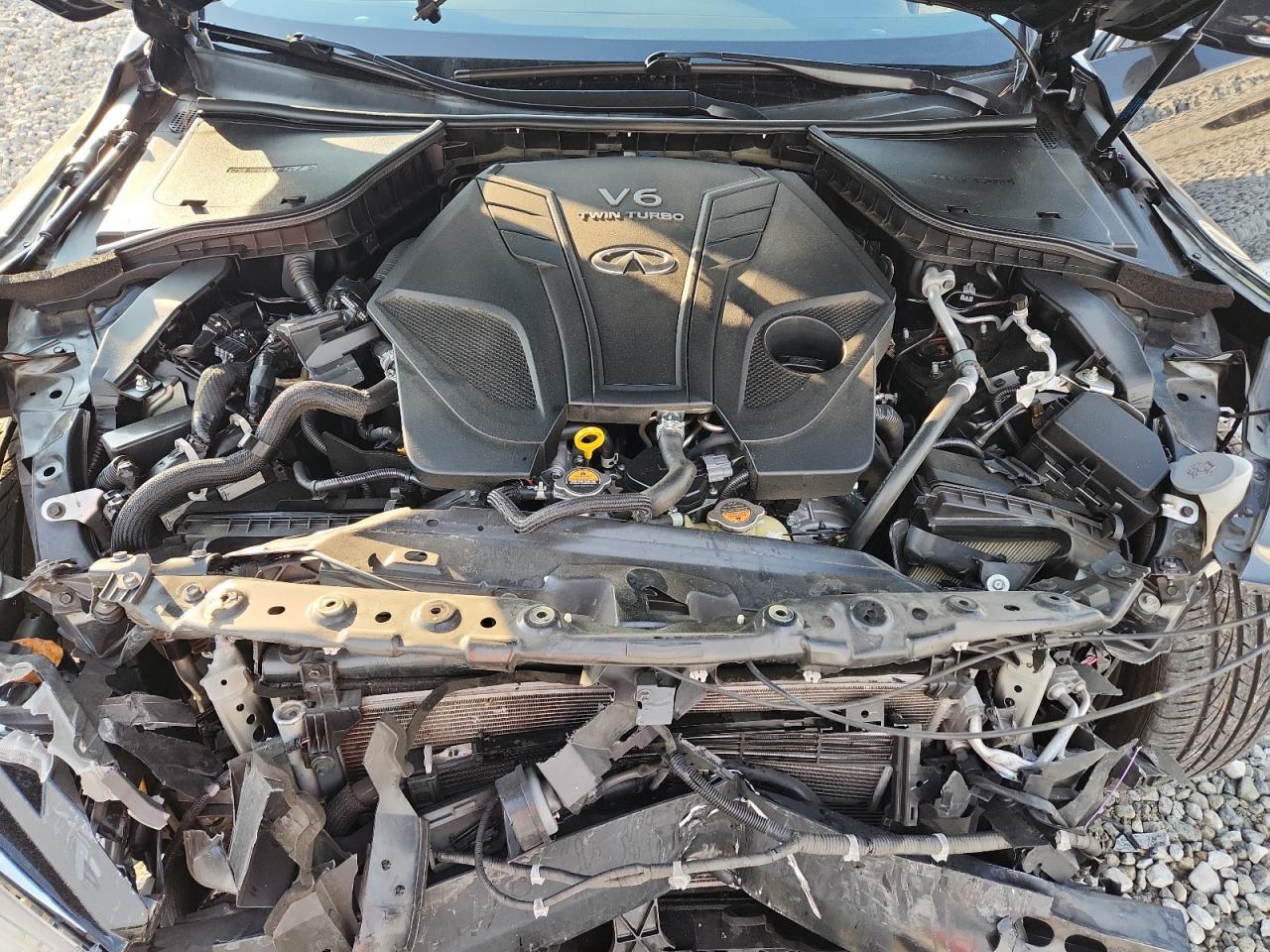 INFINITI Q50 Luxe Image 9