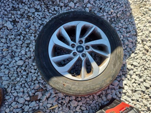 Hyundai TUCSON Limited Image 10