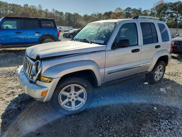  Salvage Jeep Liberty