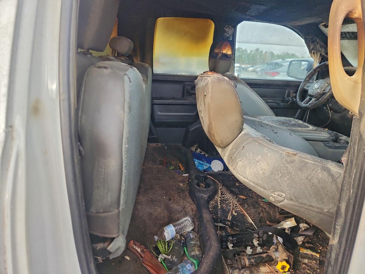 Ram 1500 St Image 12