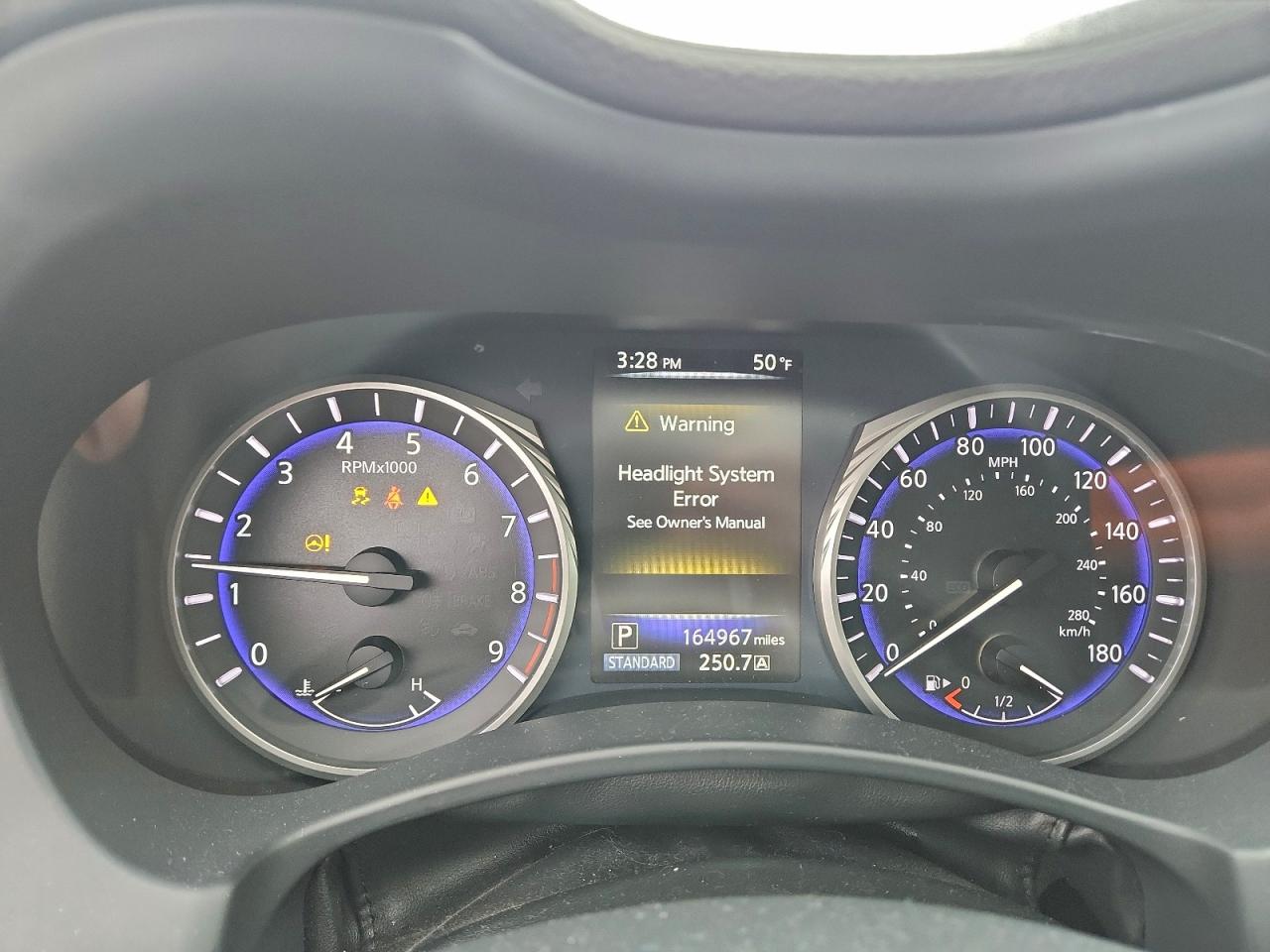 INFINITI Q50 Base Image 3