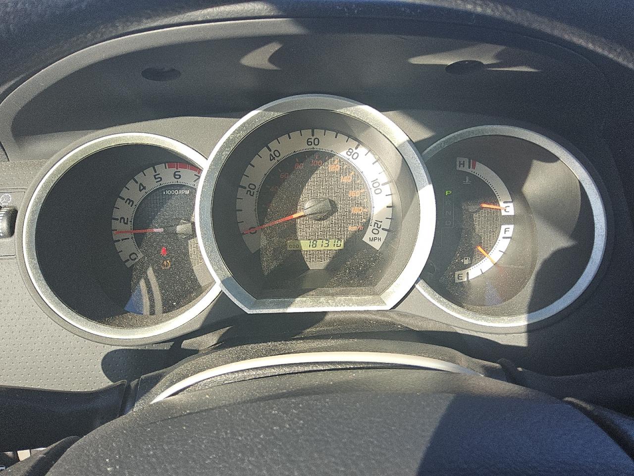 Toyota Tacoma Access Cab Image 9