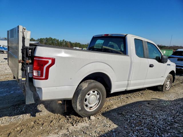 Ford F-150 Super Cab Image 2