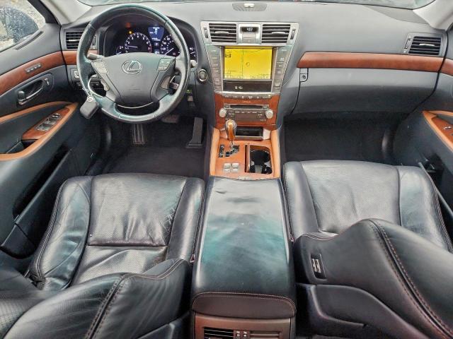 Lexus LS 460 Image 8