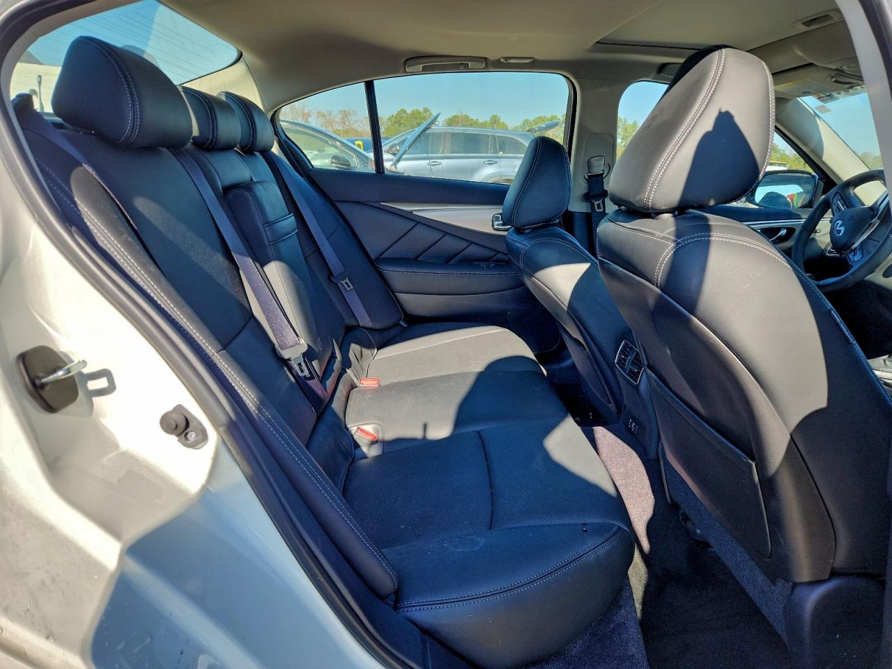 INFINITI Q50 Luxe Image 7