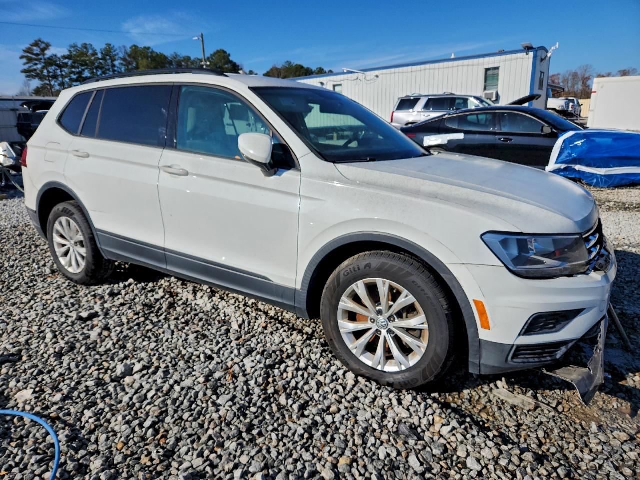 Volkswagen Tiguan S Image 13