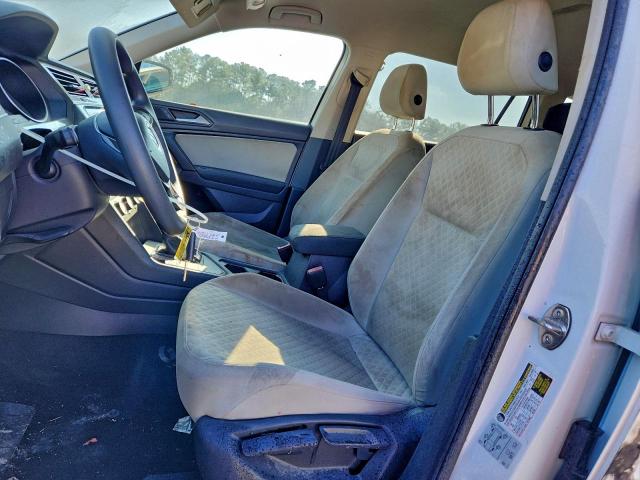 Volkswagen Tiguan S Image 7