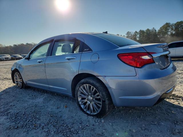 Chrysler 200 Limited Image 3