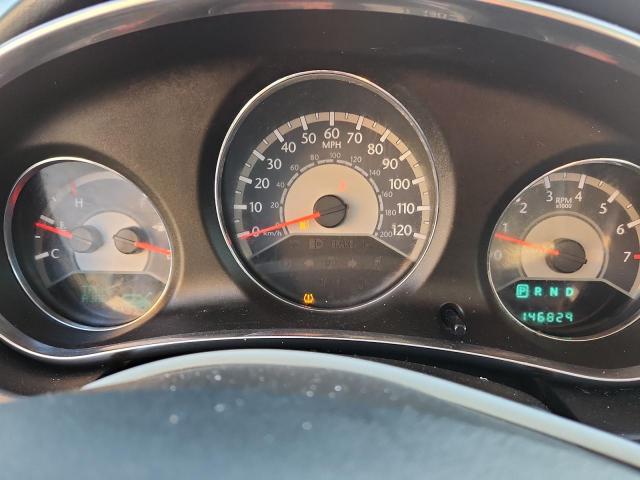 Chrysler 200 Limited Image 10