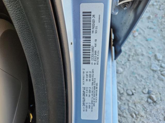 Chrysler 200 Limited Image 6