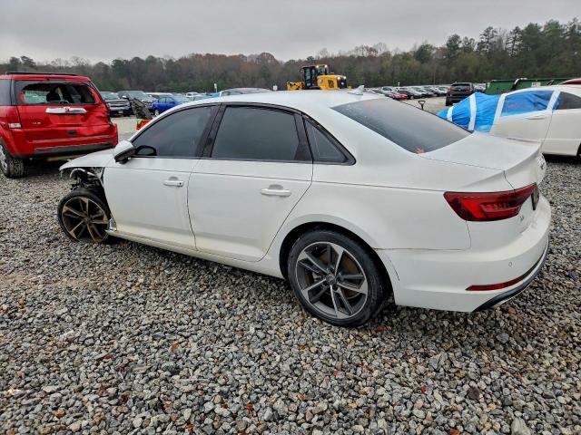 Audi A4 Premium Image 13