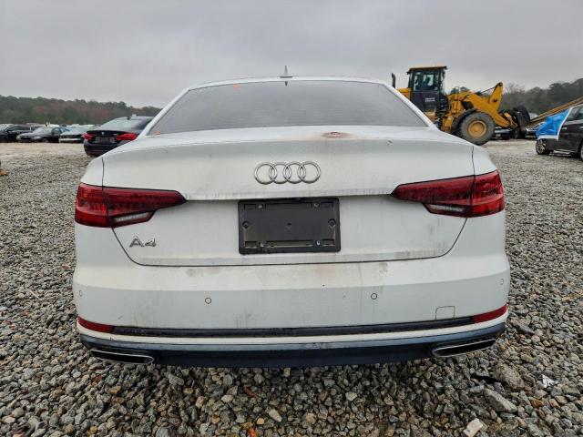 Audi A4 Premium Image 4