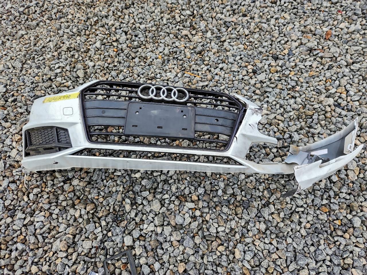 Audi A4 Premium Image 11