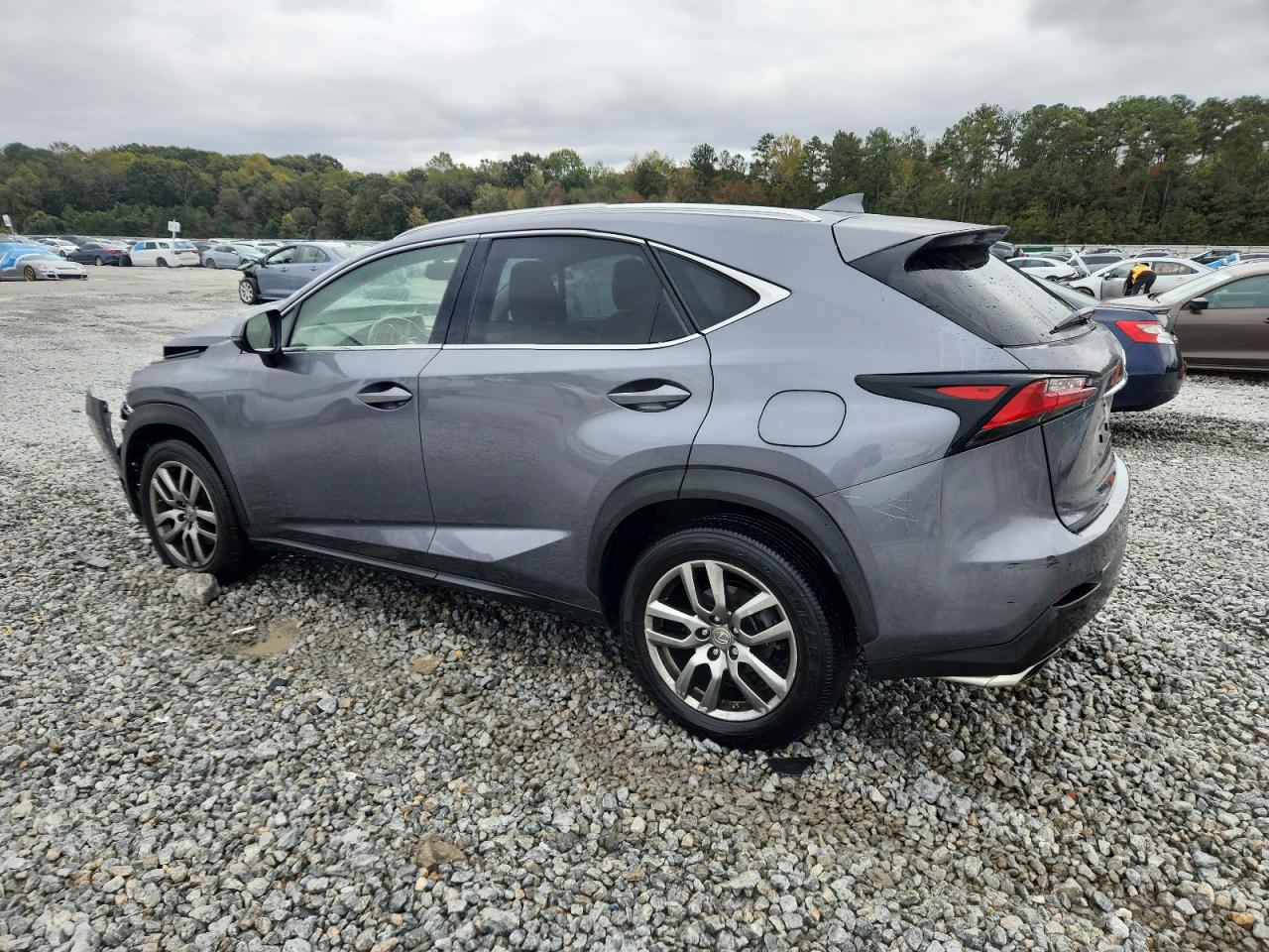Lexus NX 200t Base Image 3
