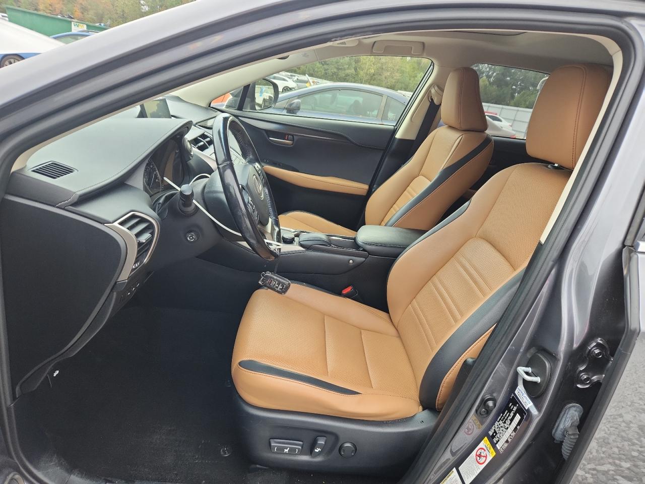 Lexus NX 200t Base Image 4