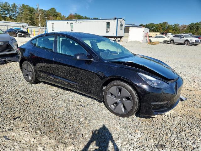 Tesla Model 3 Image 2