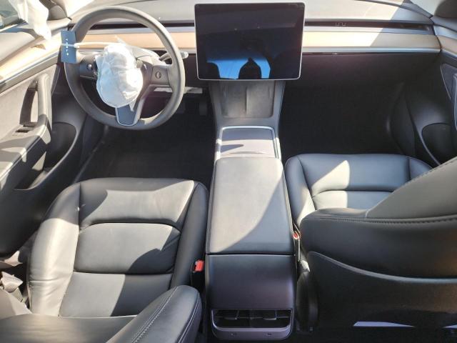 Tesla Model 3 Image 5