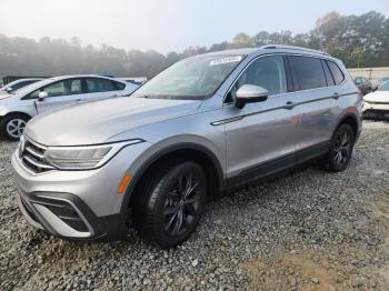  Salvage Volkswagen Tiguan