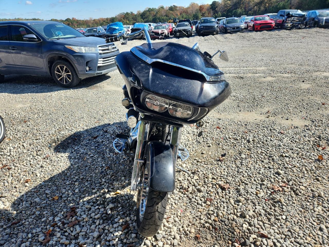 Harley-Davidson Fl Road Glide Special Image 3