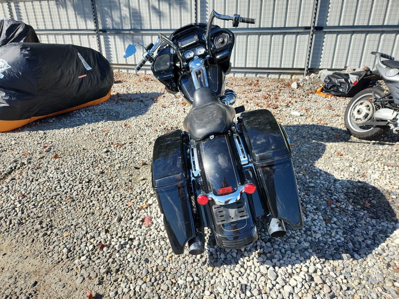 Harley-Davidson Fl Road Glide Special Image 8