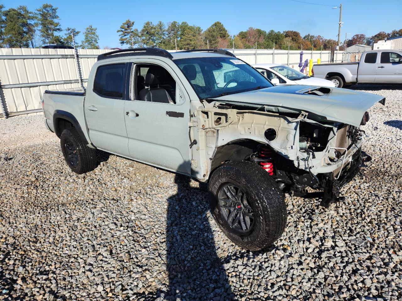 Toyota Tacoma Double Cab Image 8