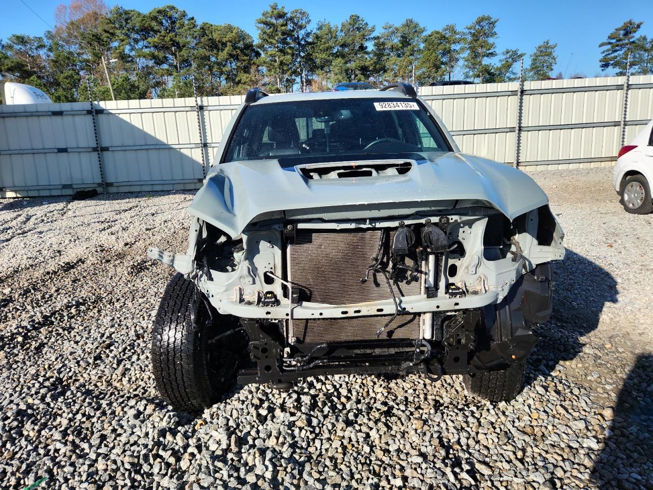 Toyota Tacoma Double Cab Image 12