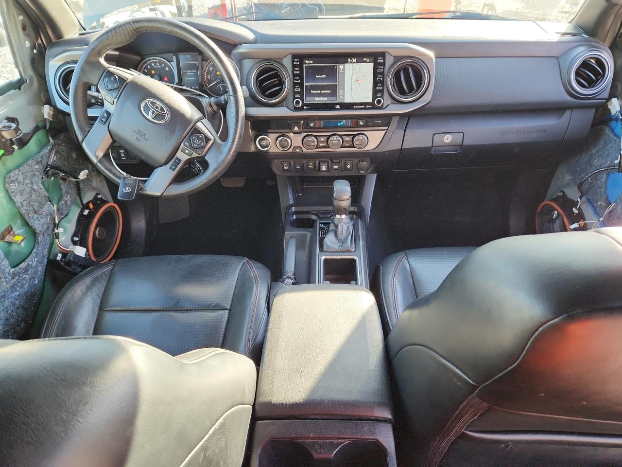 Toyota Tacoma Double Cab Image 9