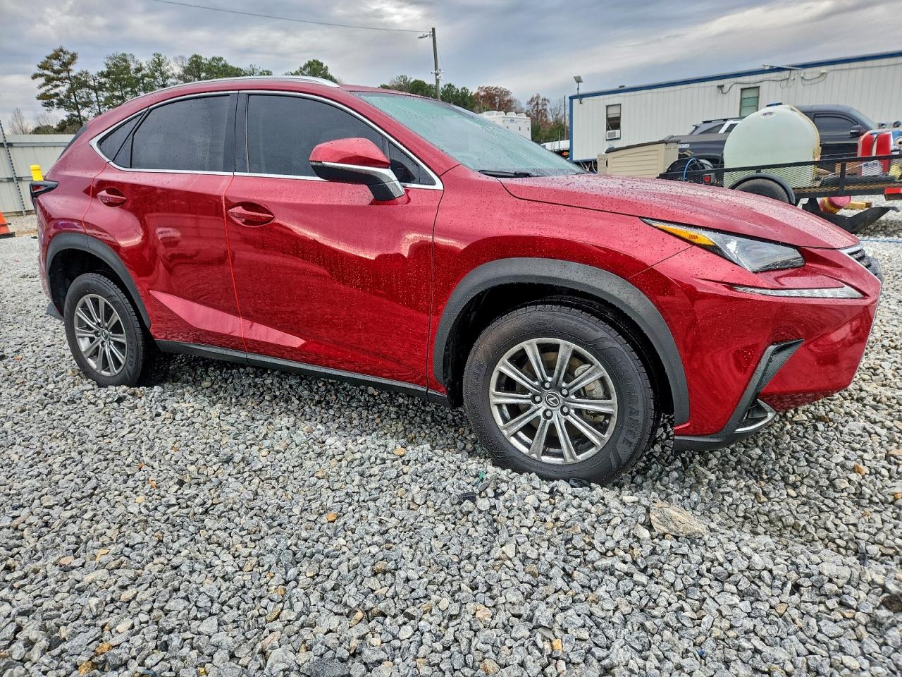 Lexus NX 300 Base Image 7