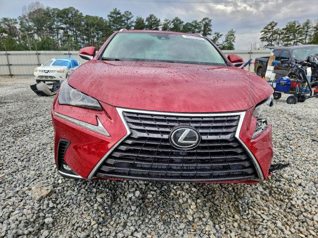 Lexus NX 300 Base Image 8