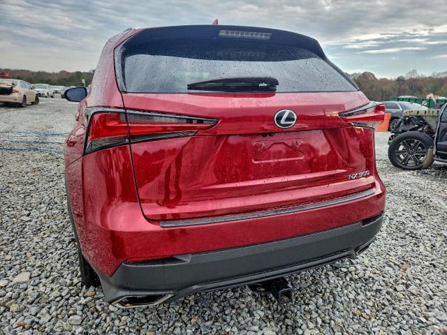 Lexus NX 300 Base Image 9