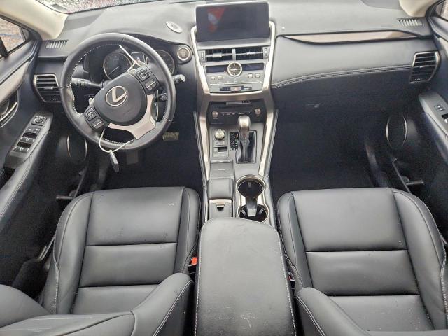 Lexus NX 300 Base Image 4