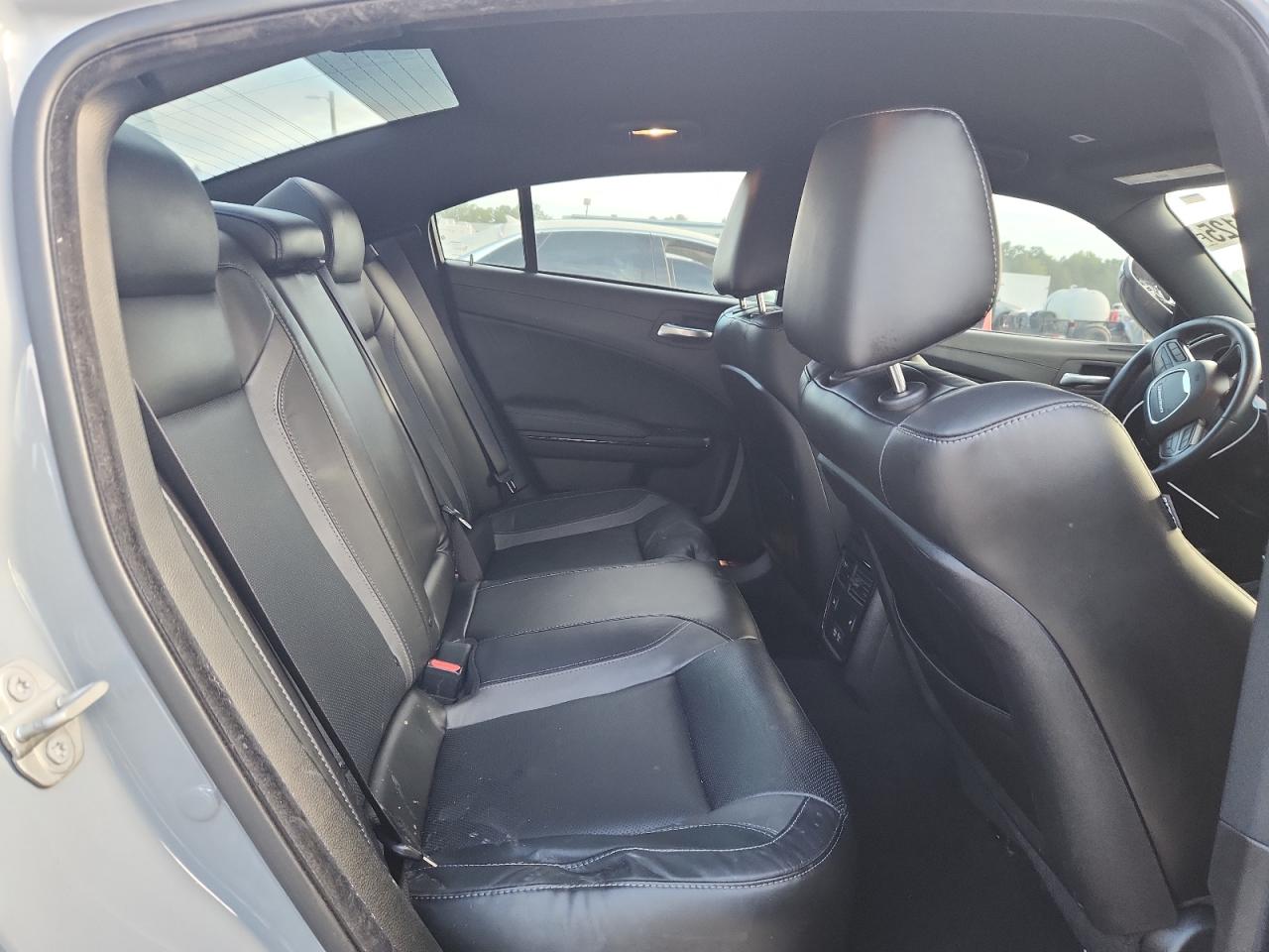 Dodge Charger Sxt Image 7