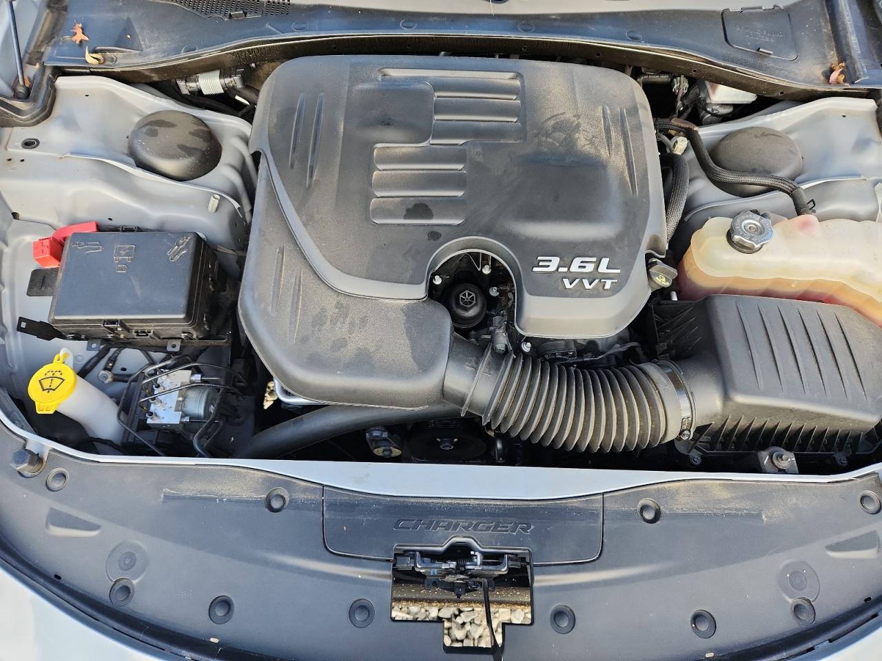 Dodge Charger Sxt Image 12