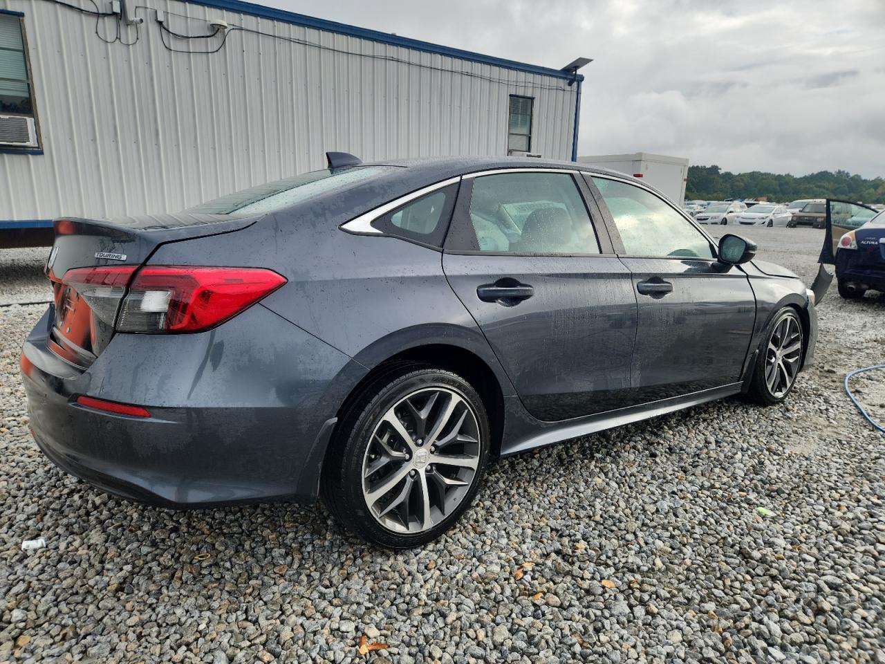 Honda Civic Touring Image 11