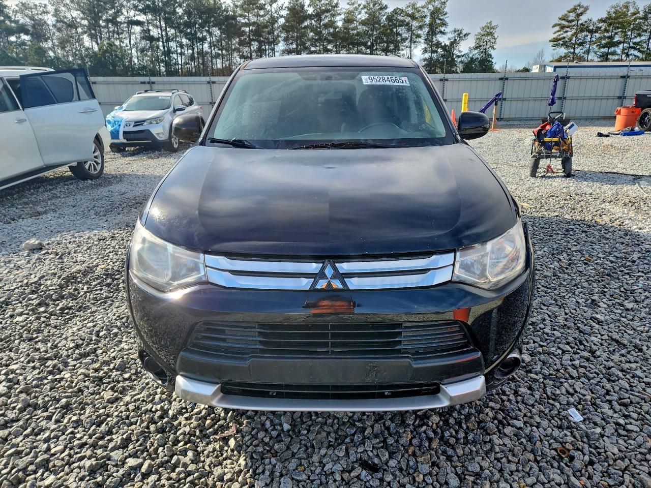 Mitsubishi Outlander Es Image 4