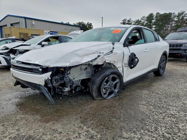  Salvage Kia K4 Lx