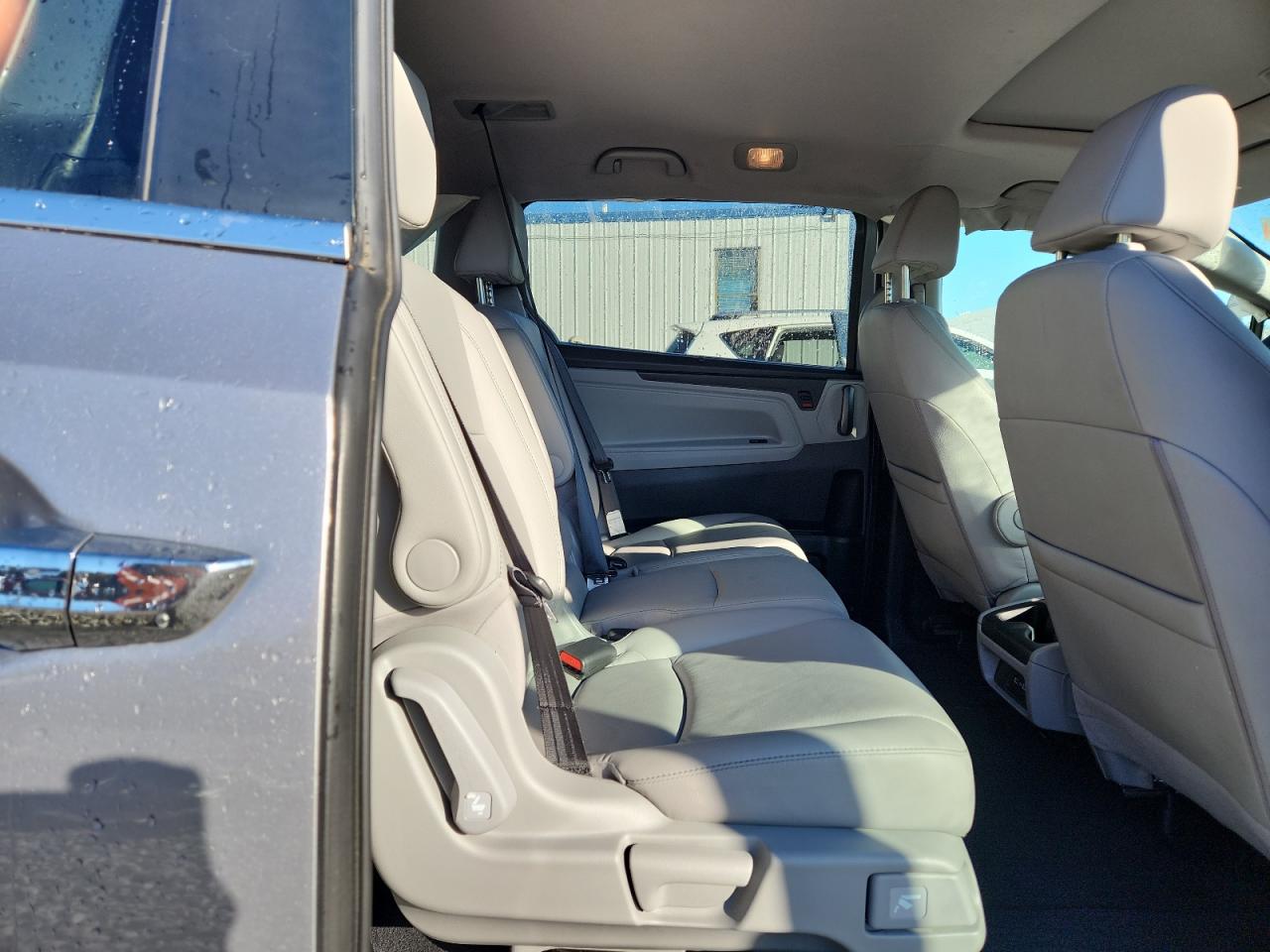 Honda Odyssey Exl Image 4