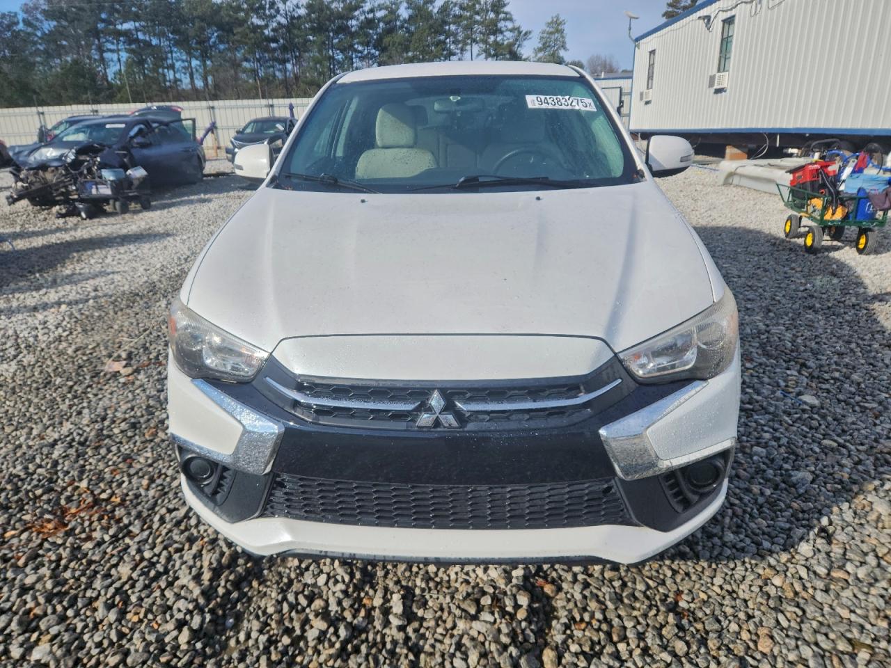 Mitsubishi Outlander Es Image 2