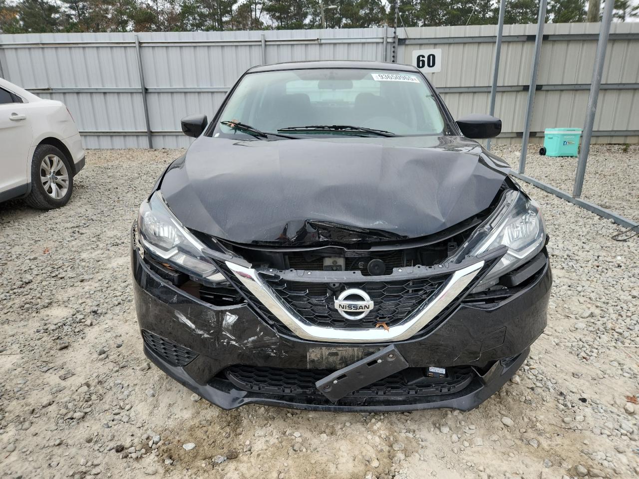 Nissan Sentra S Image 4