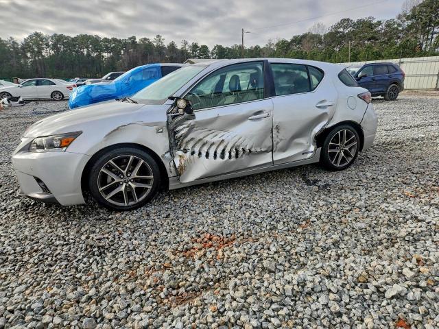  Salvage Lexus Ct