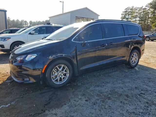  Salvage Chrysler Minivan