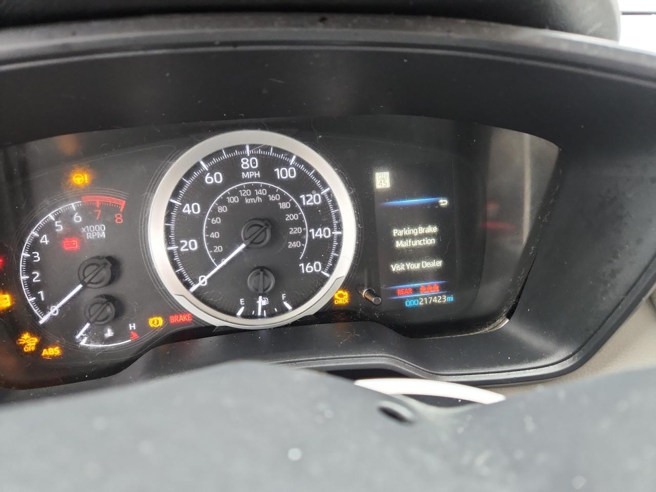 Toyota Corolla Le Image 6