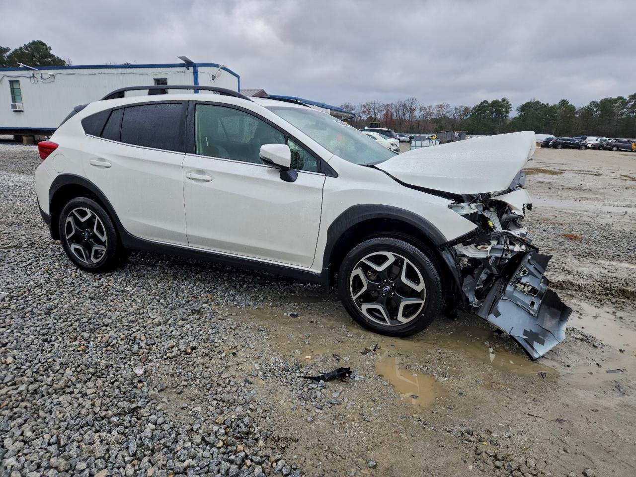 Subaru Crosstrek Limited Image 3