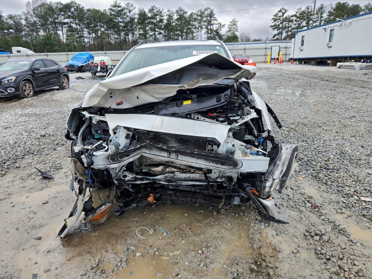 Subaru Crosstrek Limited Image 8