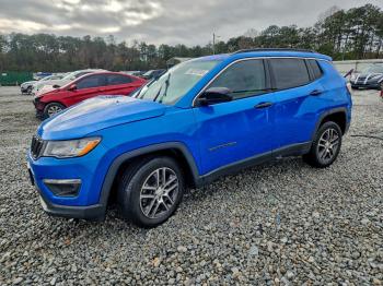  Salvage Jeep Compass